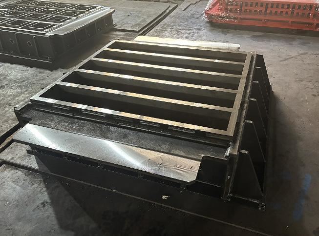 Cement Curb Molds factory